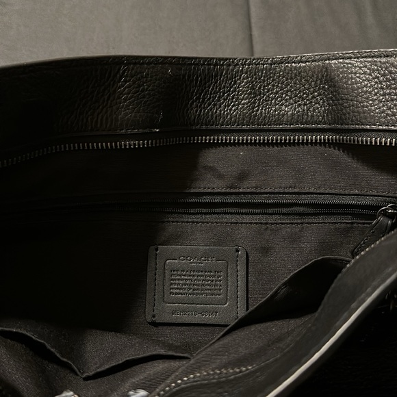 Worn once coach bag - Picture 4 of 5